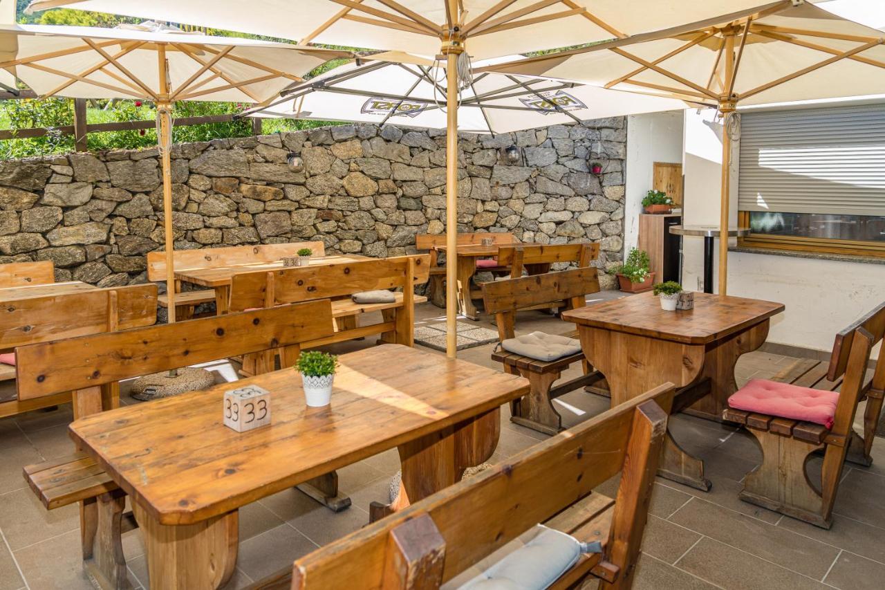 Gasthof Falkenstein Naturns Exterior photo